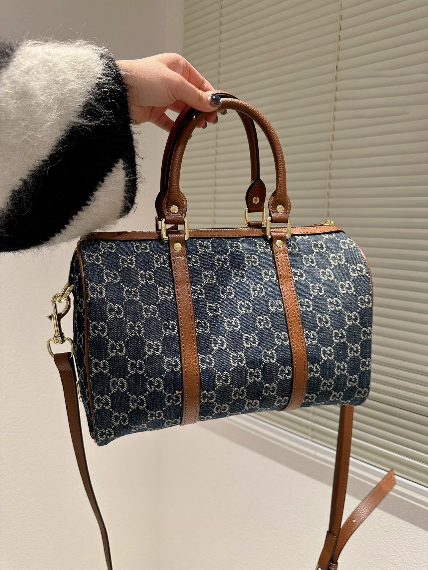 LB - New 1:1 rep  Bags Gucci 524