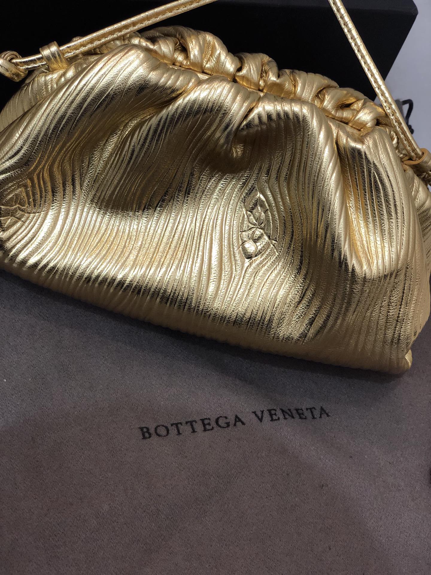 Bottega Veneta Clutch Yellow, For Women, Bags 8.7in/22cm