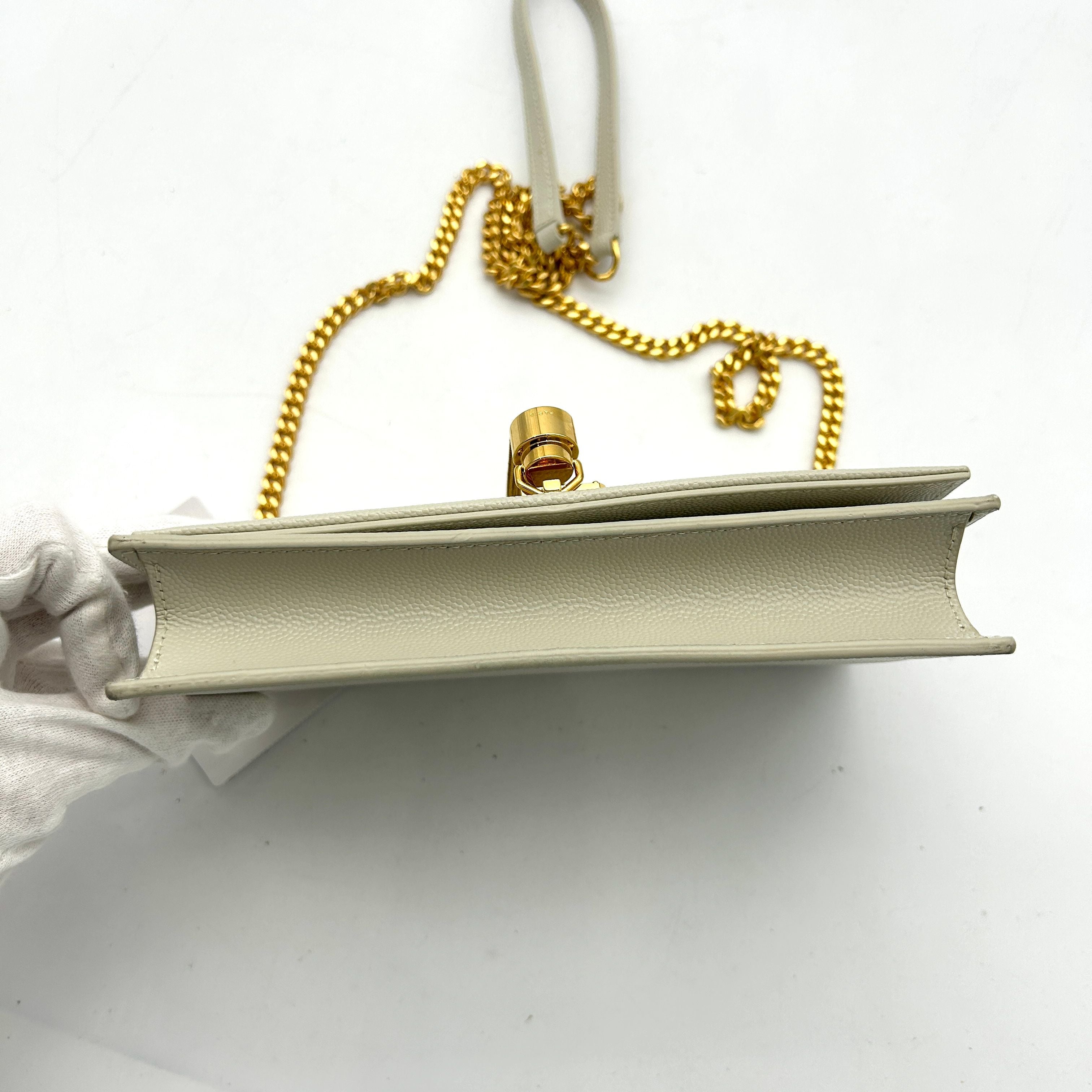 Pre-owned SAINT LAURENT Grain De Poudre Small Classic Monogram Kate Tassel Satchel Crema Soft WD255108