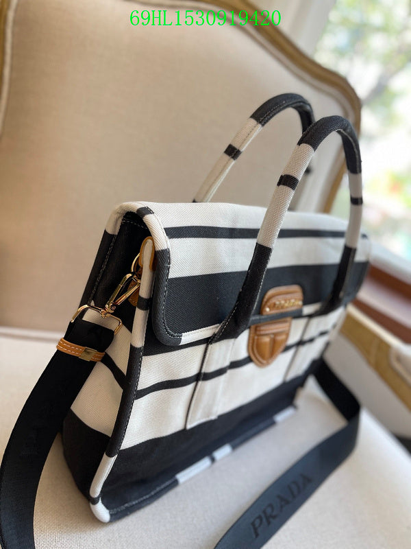Prada Bags - The Luxera Bags  943