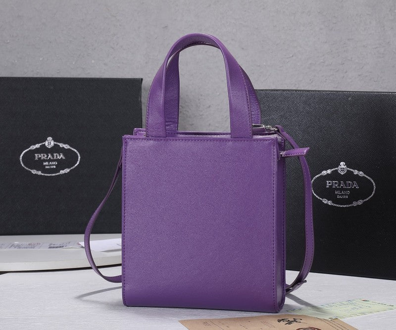 Barnes-Bags - Prada Bags - 985