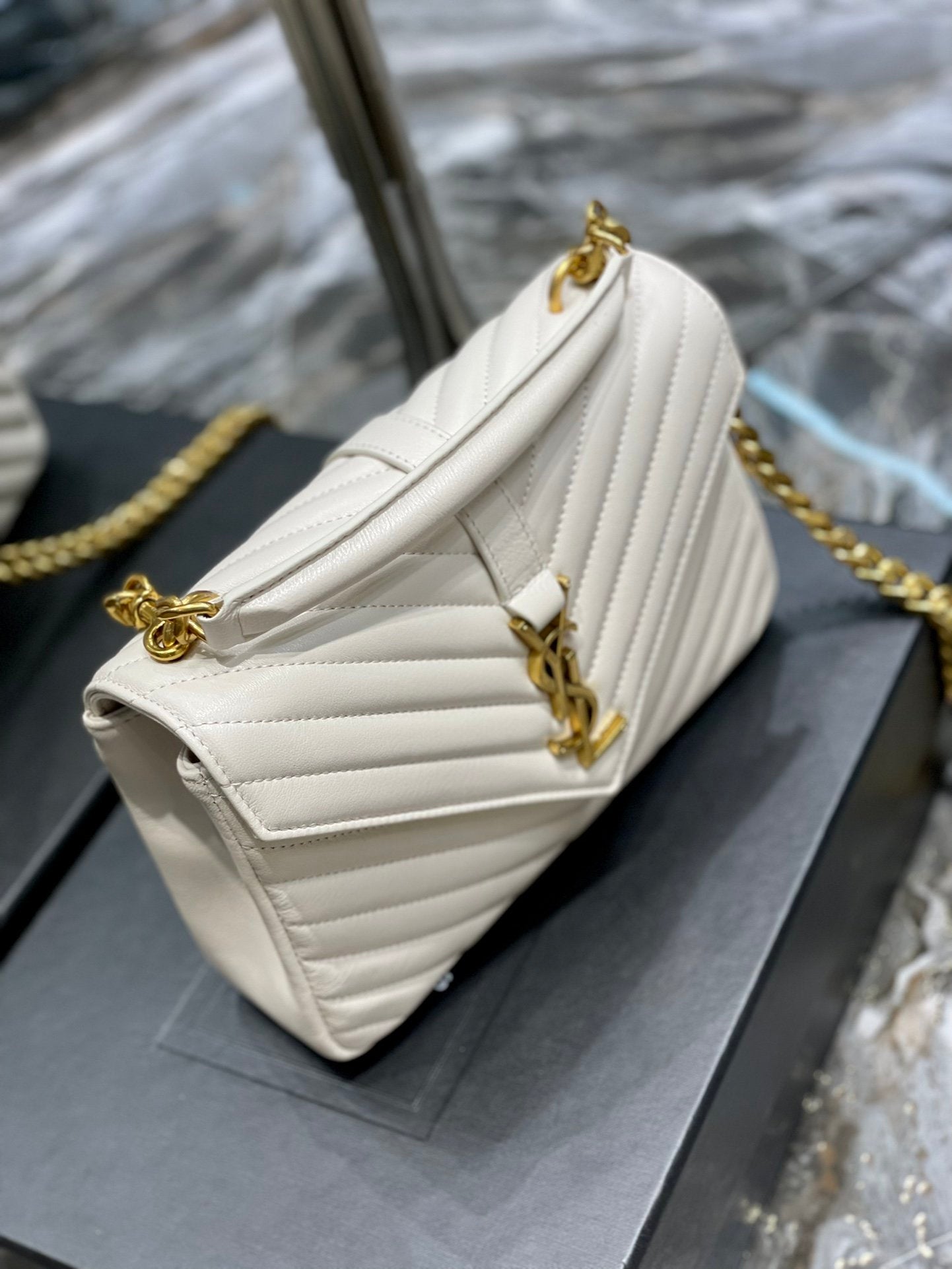 Top Quality College MeTop Qualityum Chain Bag White Gold Toned Hardware For Women 9.4in/24cm YSL 600279BRM079207