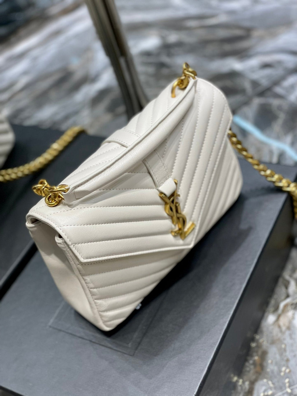 YSSL College Medium Chain Bag White Gold Toned Hardware For Women 9in/24cm YSL 600279BRM079207