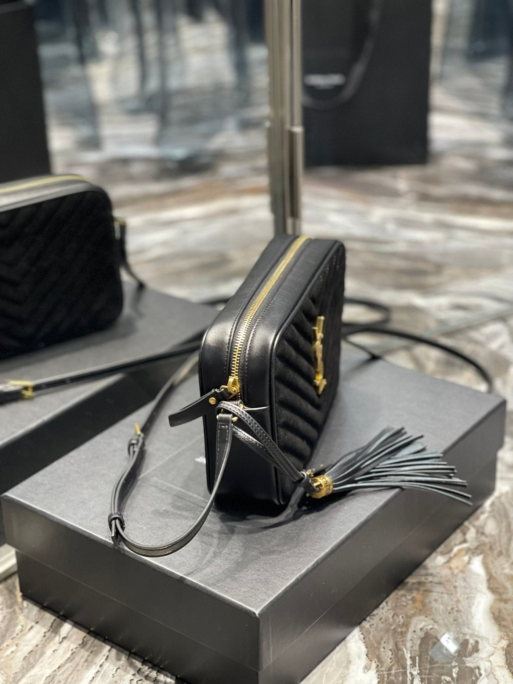 Top Quality Lou Camera Bag Black With Gold Hardware For Women 9in/23cm YSL 612544C4BW71000