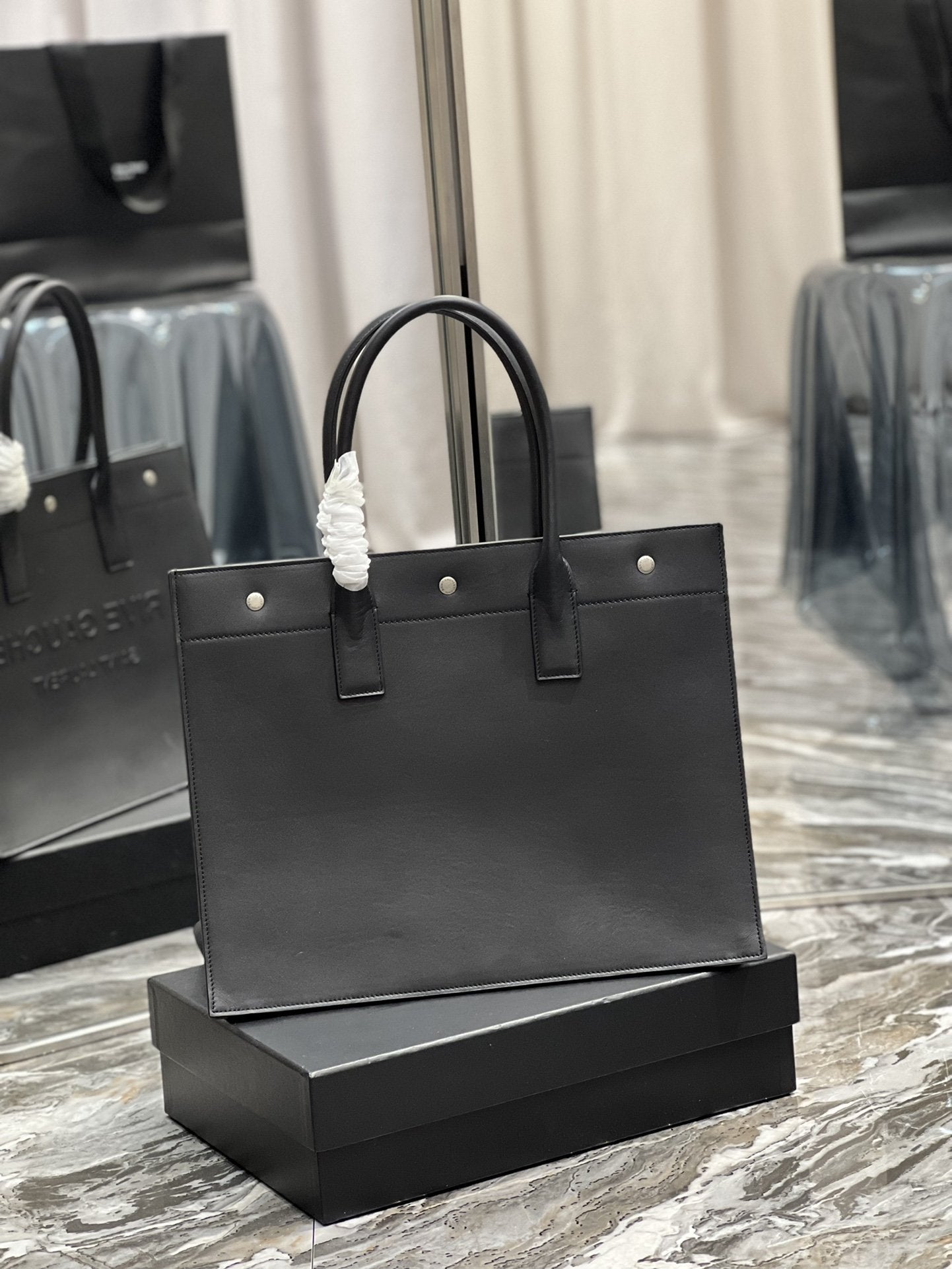 YSSL Rive Gauche Small Tote Bag In Black Noir For Women 15in/39cm YSL 686266CWTFE1000