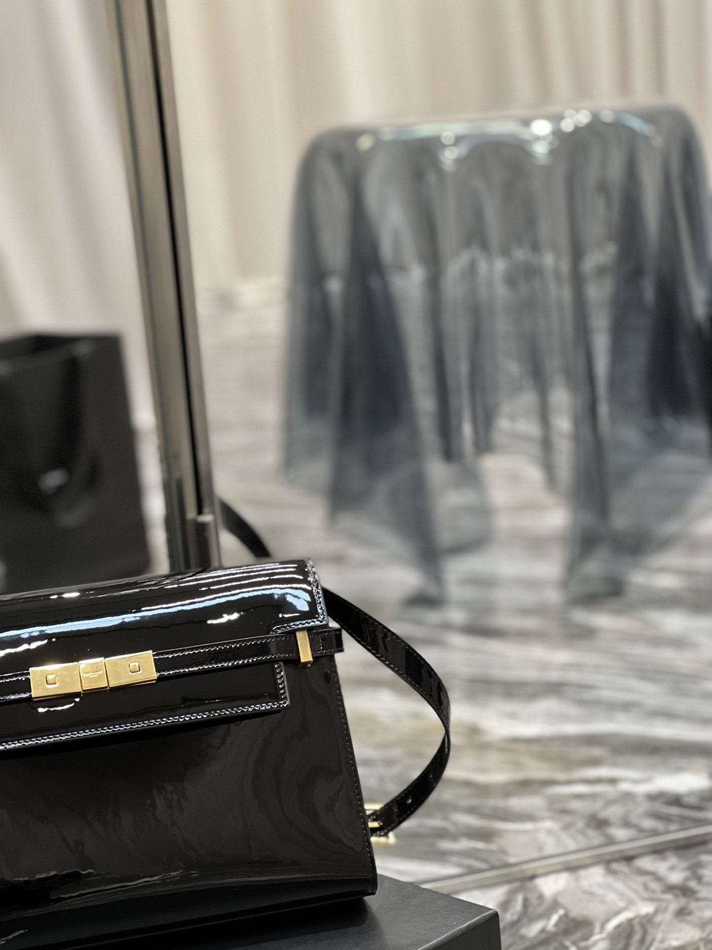 YSSL Manhattan Shoulder Bag Black For Women 11in/29cm YSL
