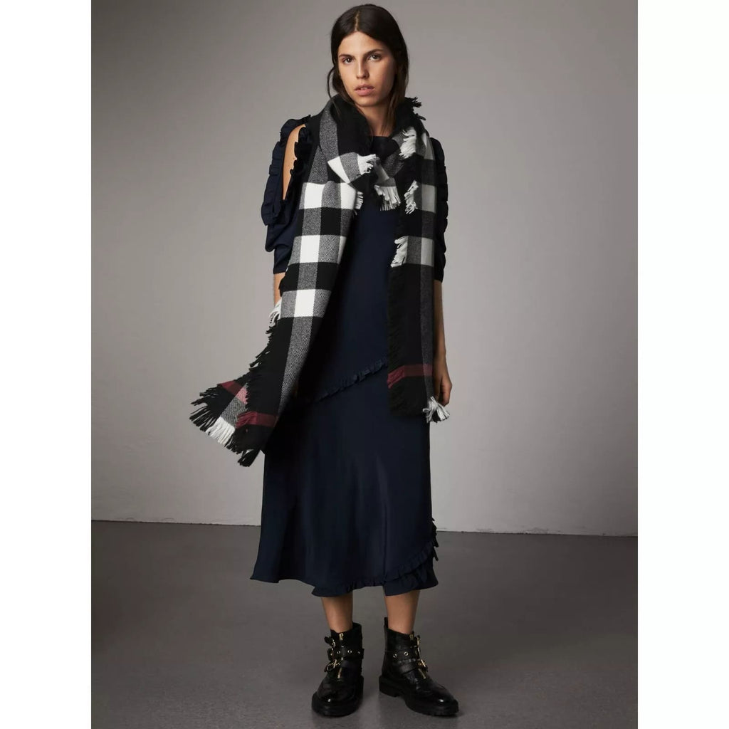 Burberry Black Half Mega Check Fringe Wool Scarf