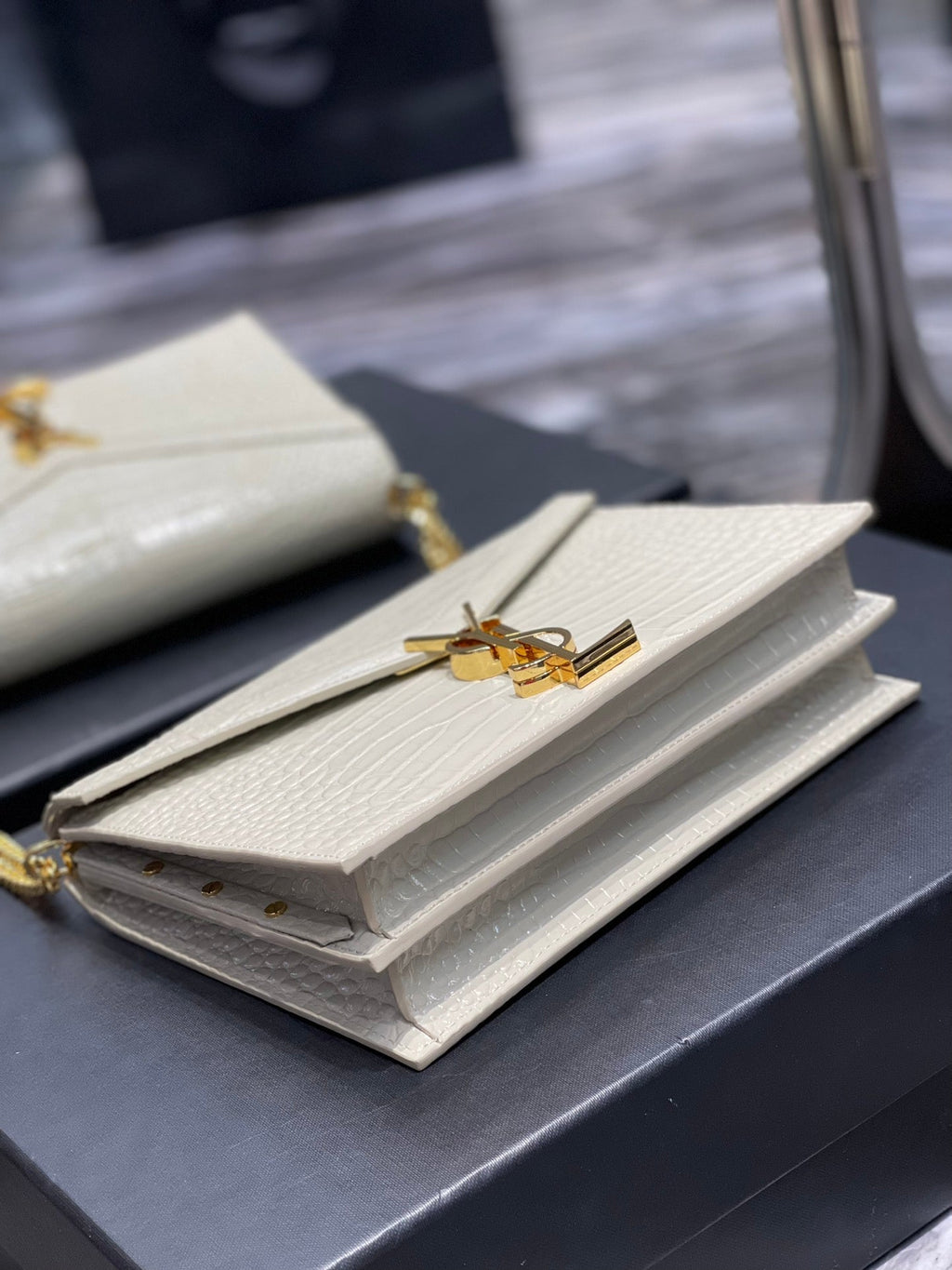 YSSL Cassandra Medium Chain Bag White In Grain De Poudre Embossed For Women 8in/22cm YSL