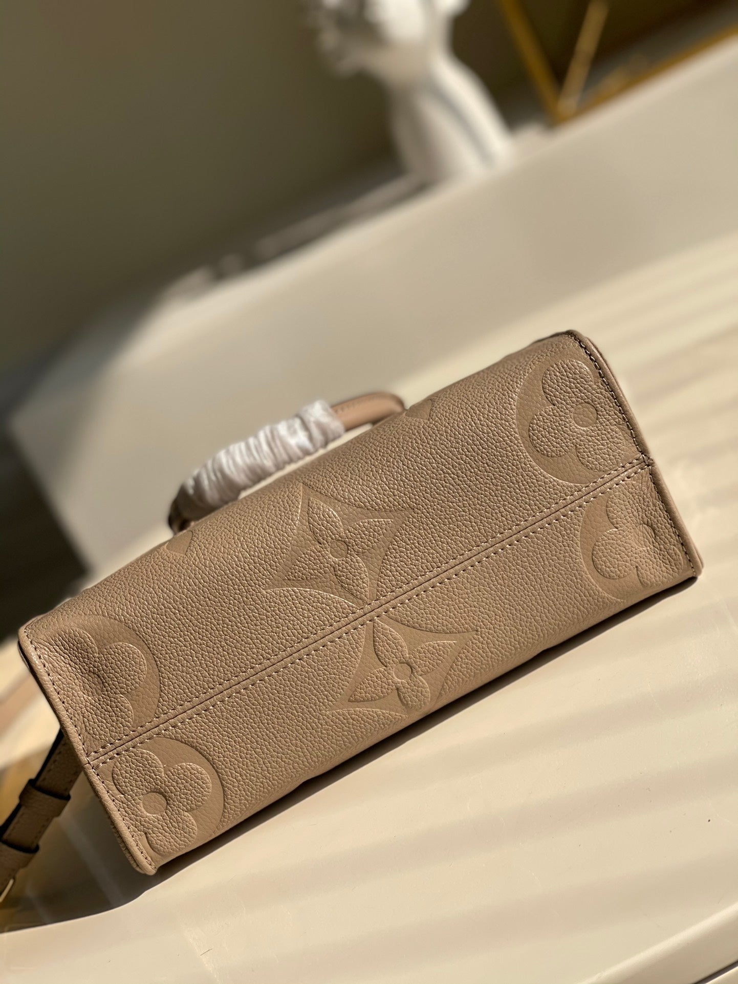 Louis Vuitton OnTheGo PM Tote Bag Monogram Empreinte Beige For Women, WomenÃƒÂ¢Ã¢â€šÂ¬Ã¢â€žÂ¢s Handbags, Shoulder And Crossbody Bags 9.8in/25cm Louis Vuitton