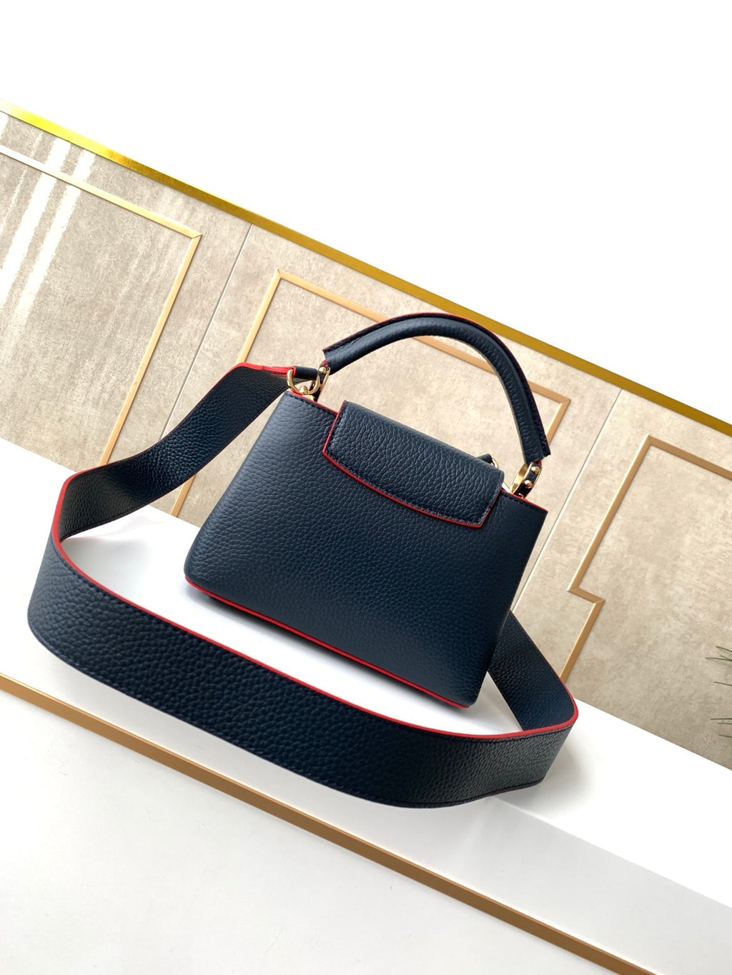 Louis Vuitton Capucines Mini Taurillon Navy Blue For Women,  Shoulder And Crossbody Bags 8.3in/21cm Louis Vuitton