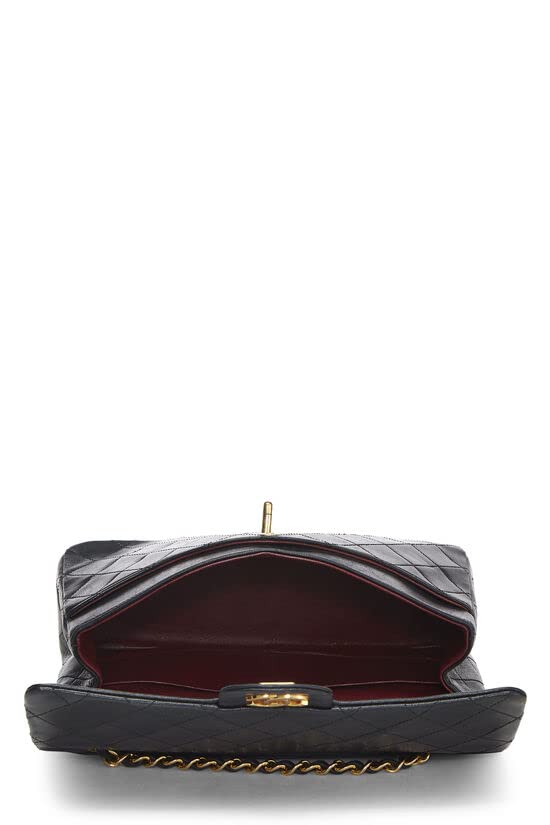 CHANEL,  Black Quilted Lambskin Classic Double Flap Medium, Black