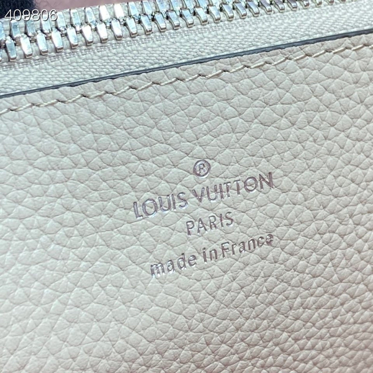 Louis Vuitton Muria Bucket Bag Snow White For Women,  Shoulder And Crossbody Bags 9.8in/25cm Louis Vuitton M58483