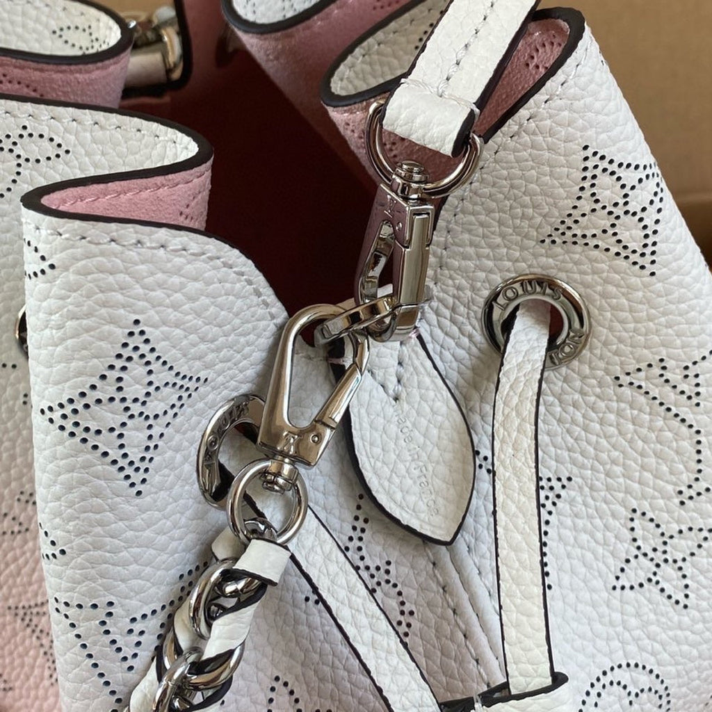 Louis Vuitton Bella Bucket Bag Pink For Women,  Shoulder And Crossbody Bags 7.5in/19cm Louis Vuitton M57855