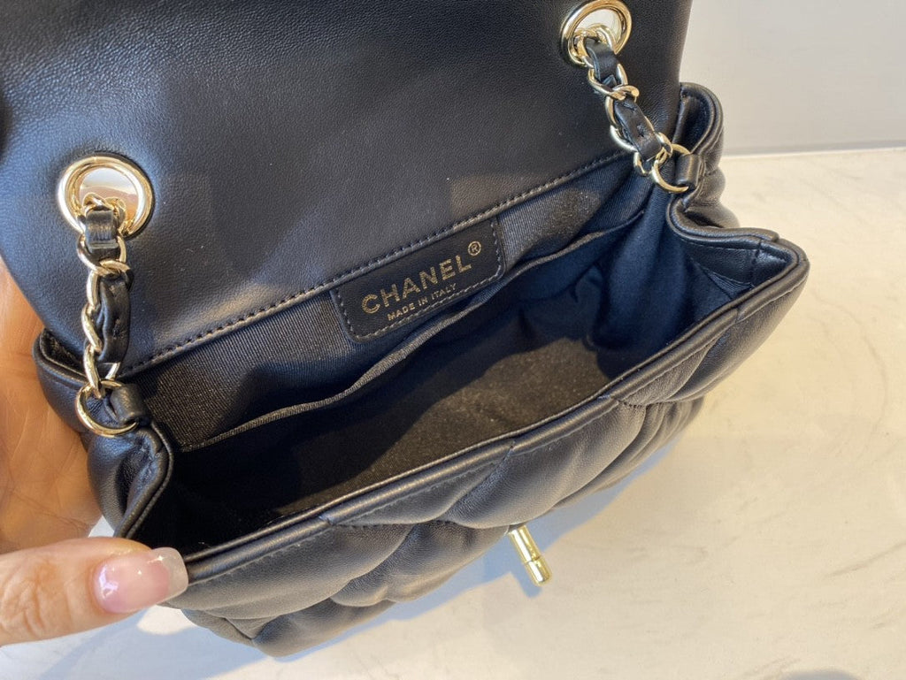ChanelSmall GlamIap Bag Gold Hardware Black For Women Handbags, Shoulder Bags 7.5in/19cm AS2232