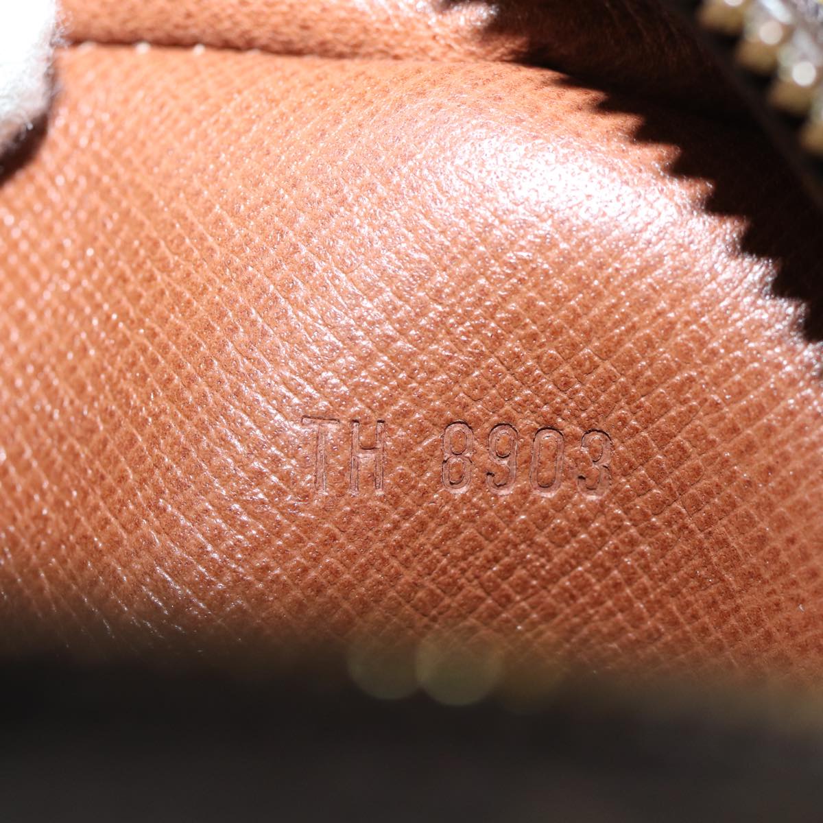 Louis Vuitton Compiegne 23 Clutch Bag