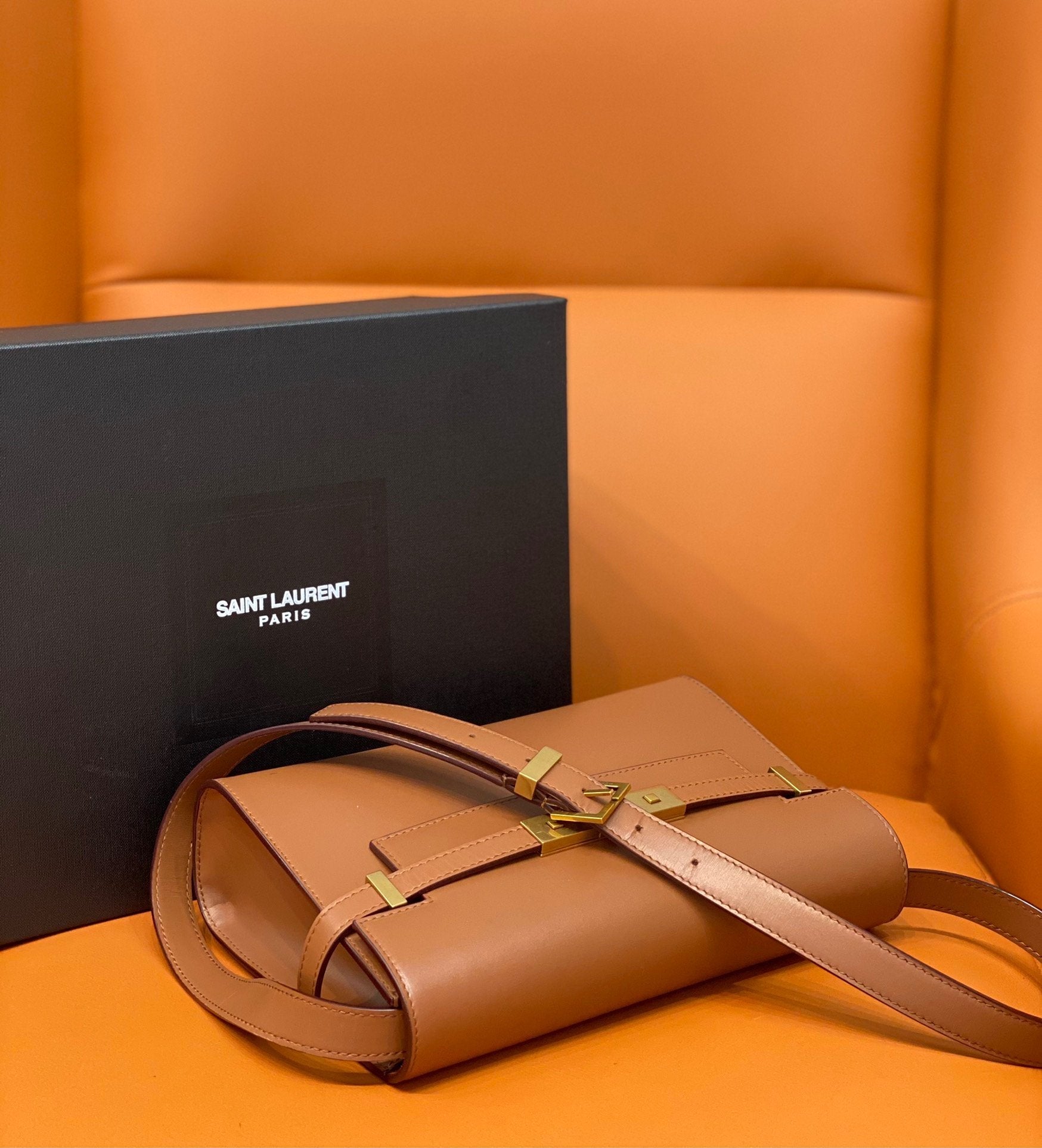 Manhattan Small Shoulder Bag Brown For Women 9.4in/24cm YSL 6756260SXPW6362