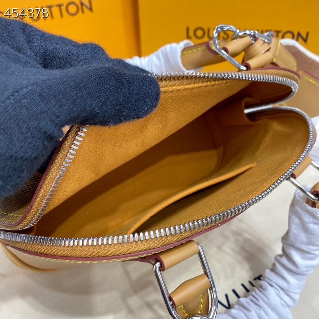 Louis Vuitton Alma BB Sunflower Yellow For Women, Women’s Handbags, Shoulder And Crossbody Bags 9.3in/23.5cm Louis Vuitton M59358