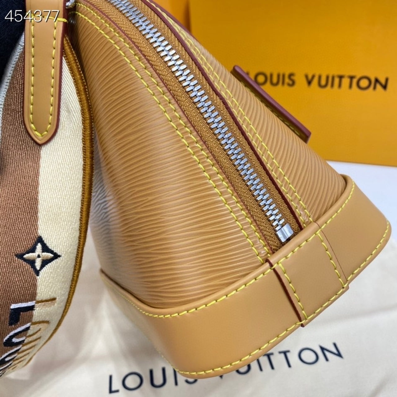 Louis Vuitton Alma BB Sunflower Yellow For Women, Women’s Handbags, Shoulder And Crossbody Bags 9.3in/23.5cm Louis Vuitton M59358