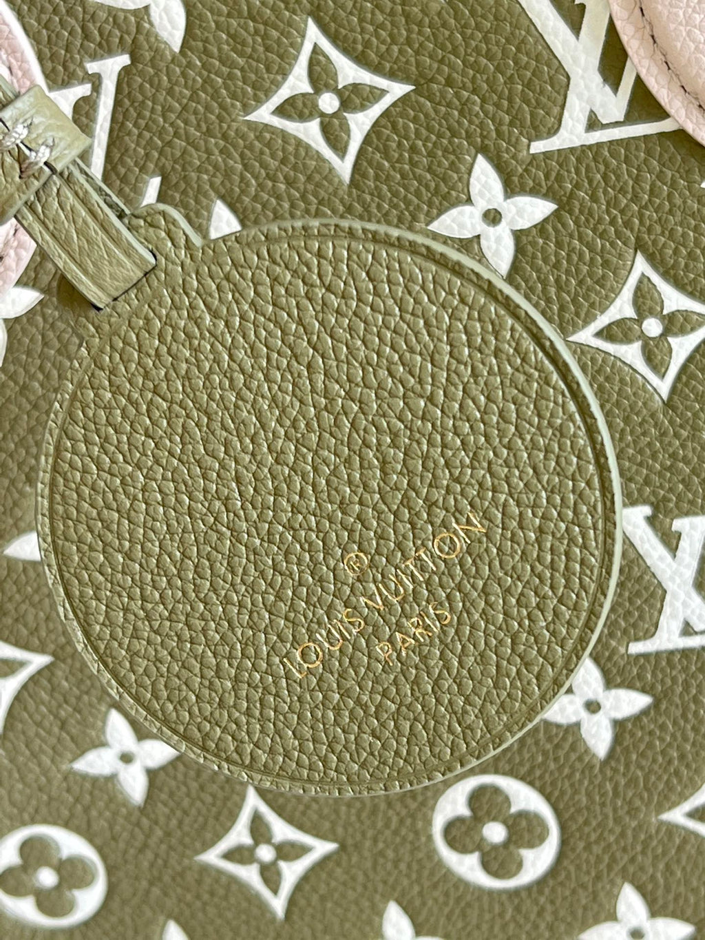 Louis Vuitton Onthego MM Monogram Empreinte Khaki Green For Women,  Tote Bags 35cm Louis Vuitton M46060