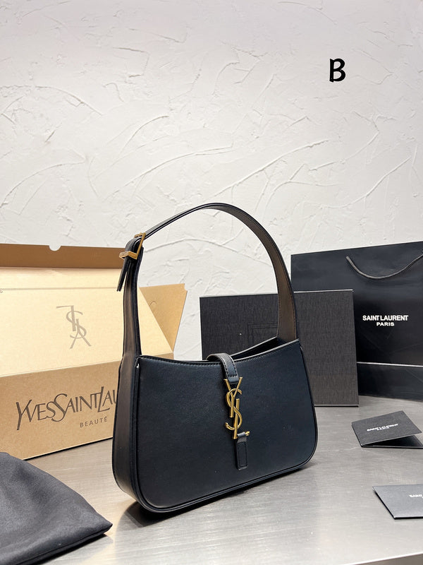 Prada Bags - Luxera Bags - 585
