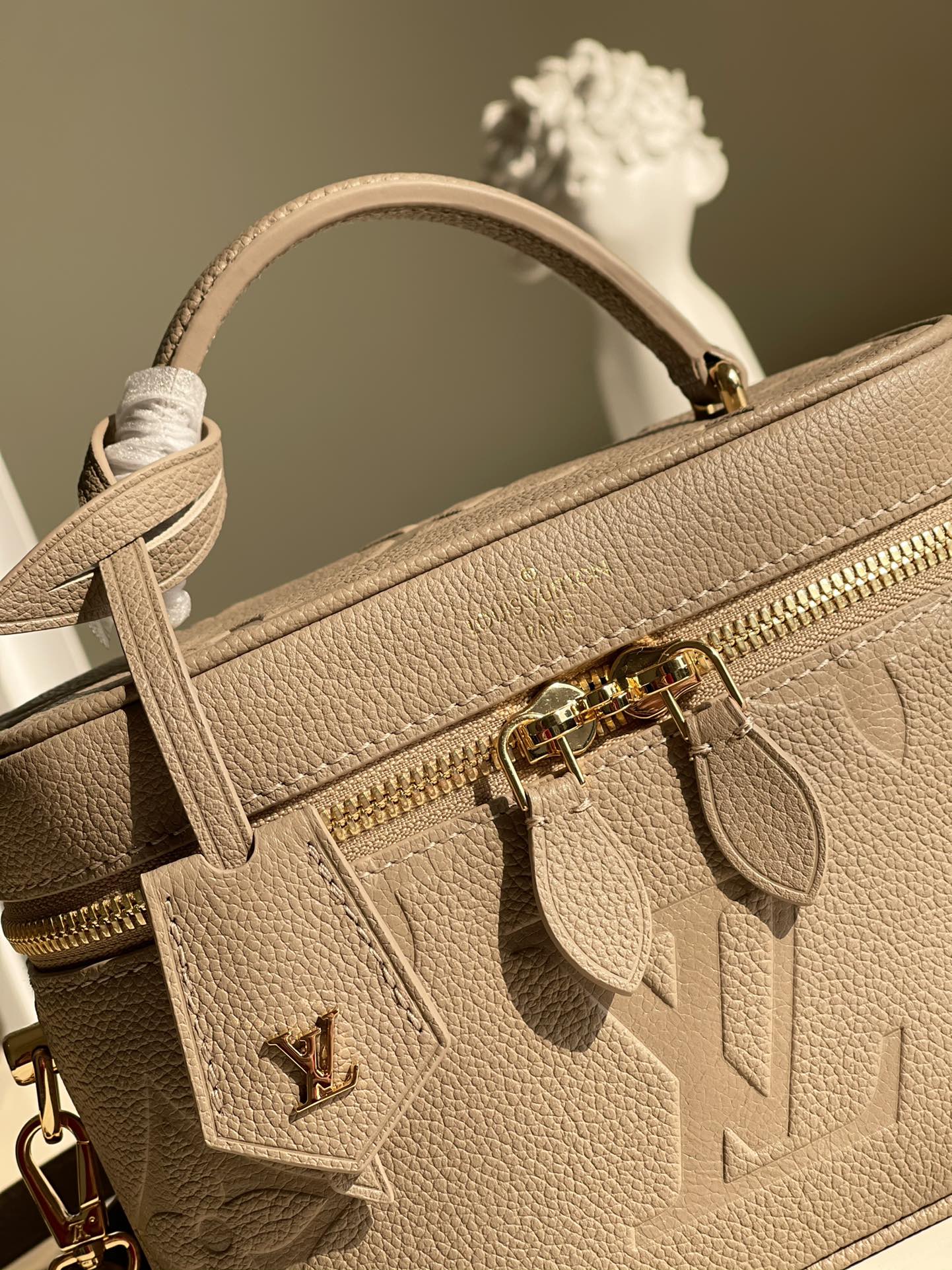 Louis Vuitton Vanity PM Handbag Monogram Empreinte Tourterelle Beige For Women, WomenÃƒÂ¢Ã¢â€šÂ¬Ã¢â€žÂ¢s Handbags, Shoulder And Crossbody Bags 7.5in/19cm Louis Vuitton M45608