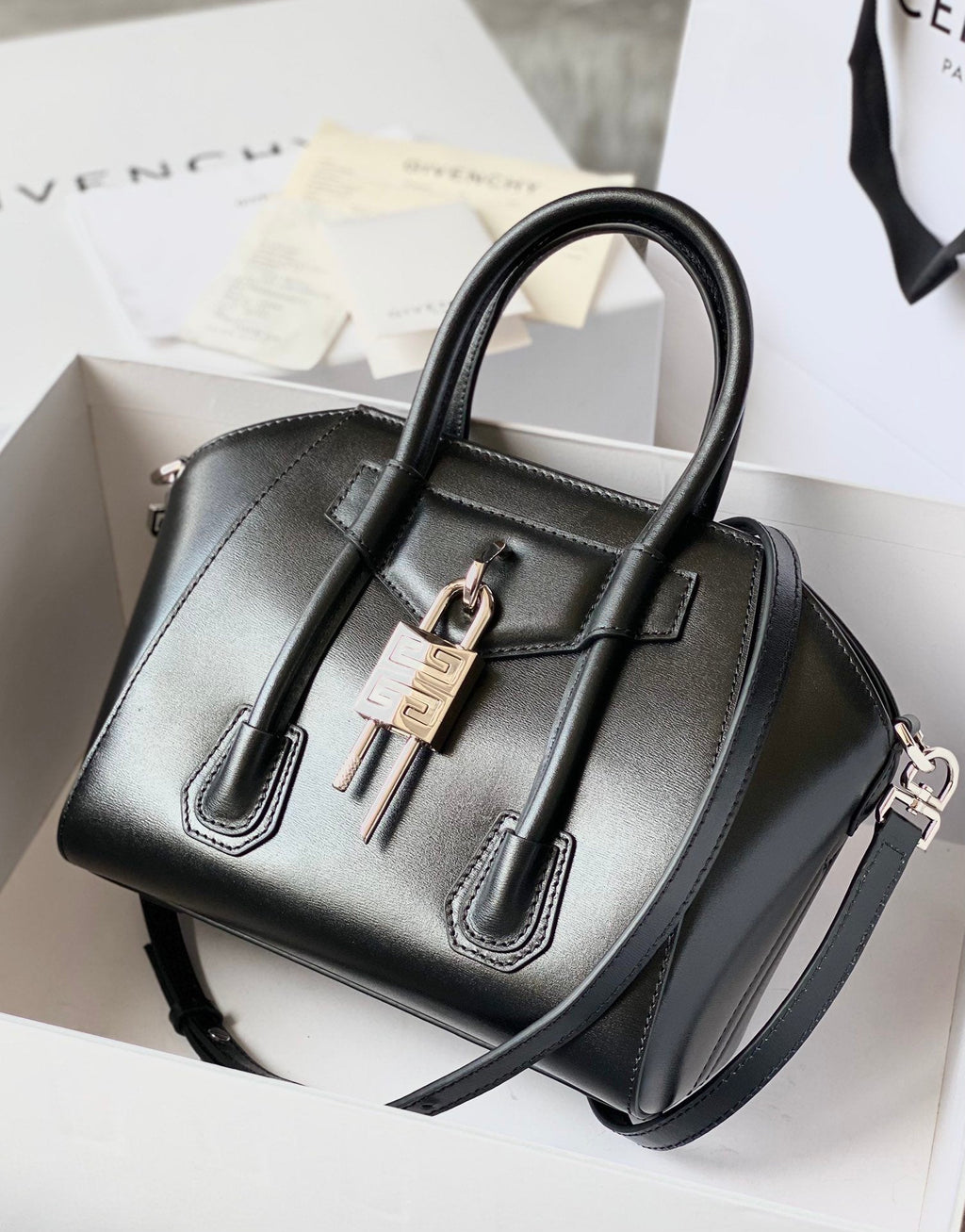gv Mini Antigona Lock Bag Black For Women, Handbags, Shoulder Bags 8.7in/22cm GVC