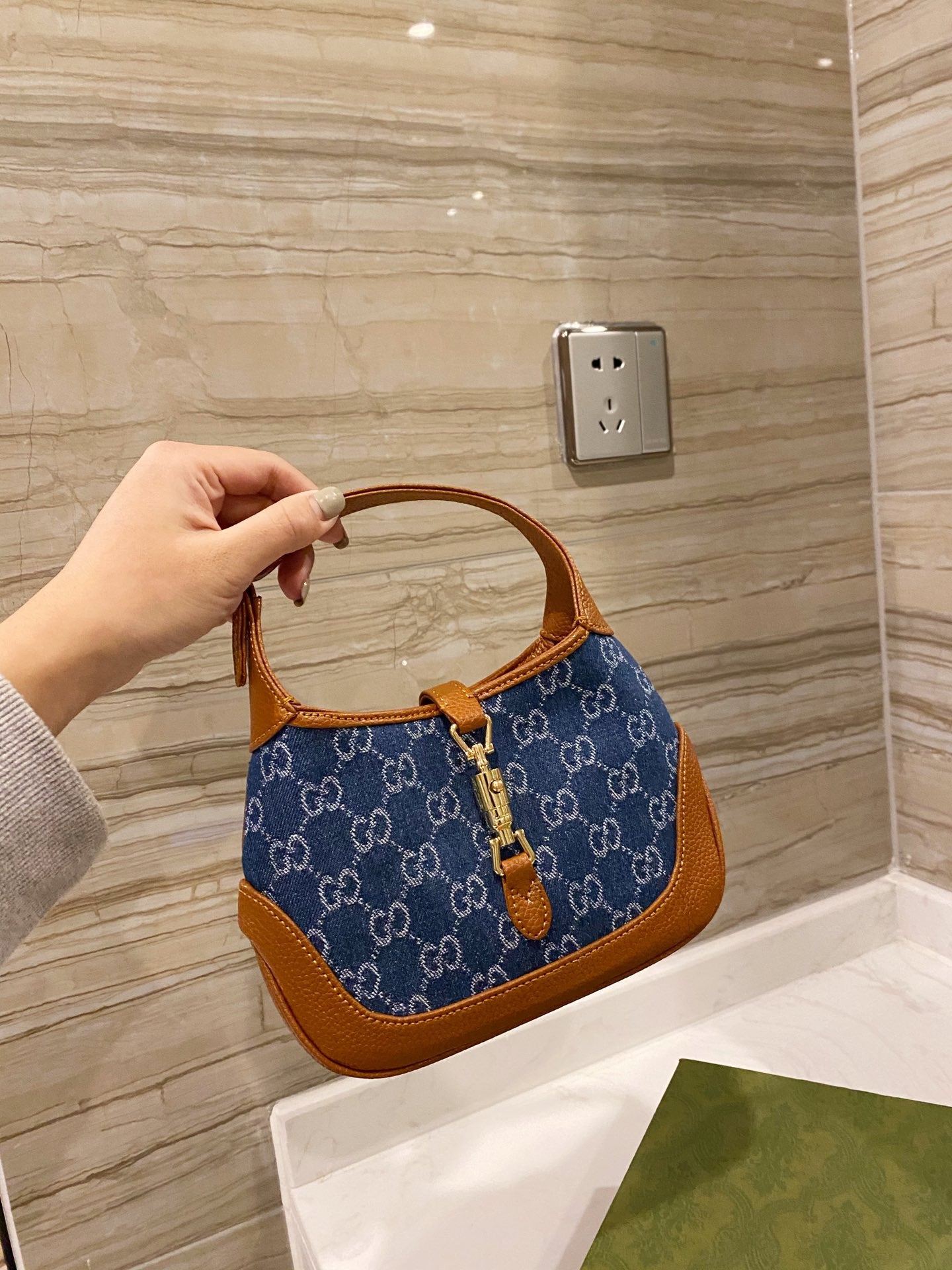LB - New 1:1 rep  Bags Gucci 221