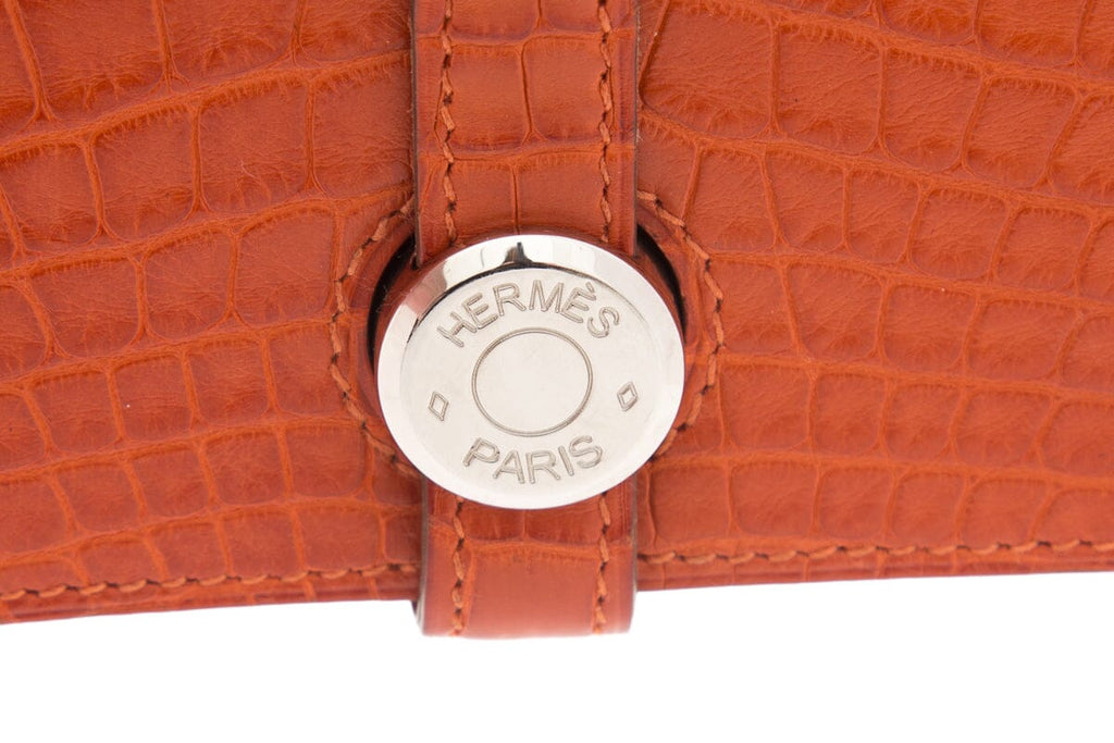 Hermès 2014 Orange Dogon Duo Alligator Wallet/ Clutch