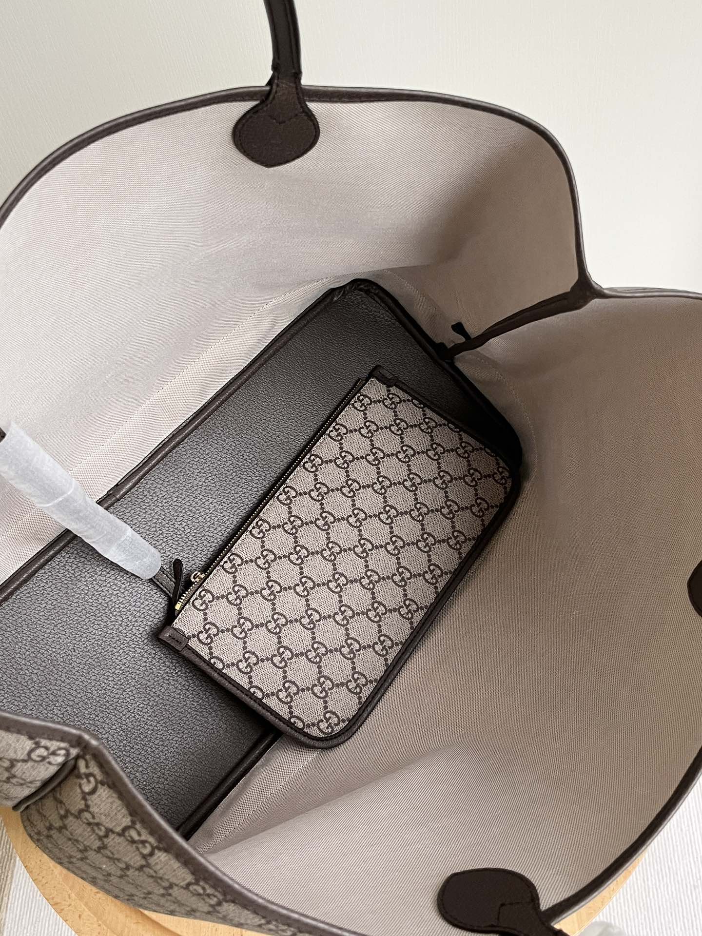 LB - Luxury Bags Gucci 581