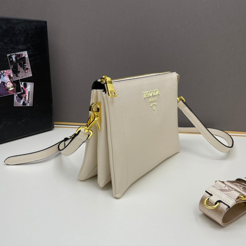 Barnes-Bags - Prada Bags - 796