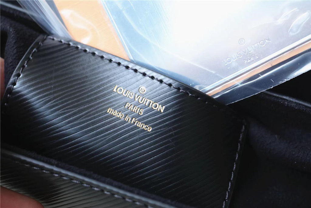Louis Vuitton Twist MM Epi Black For Women,  Shoulder And Crossbody Bags 9.1in/23cm Louis Vuitton