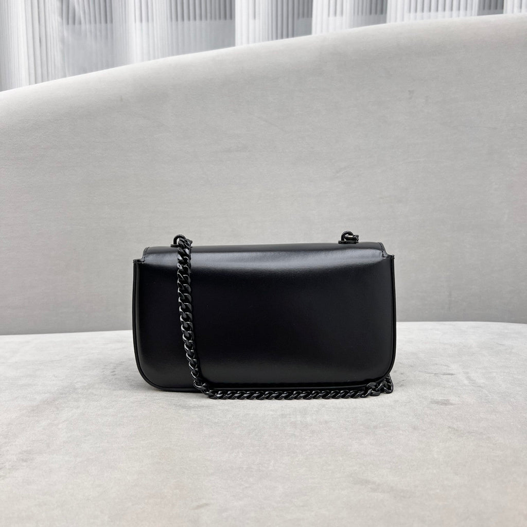 Chain Shoulder Bag Triomphe Black For Women 8in/20.5cm 197993EQJ.38NN
