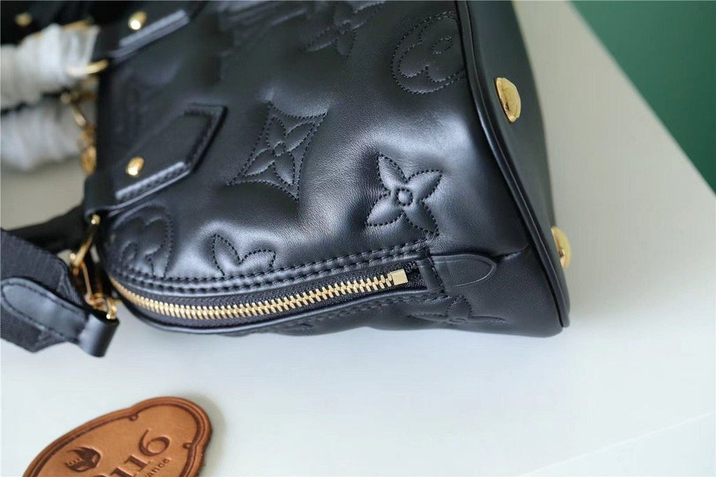 Louis Vuitton Alma Bag Handbags,  Shoulder and Cross Body Bags For Women In Black 9.6in/25cm Louis Vuitton M59793