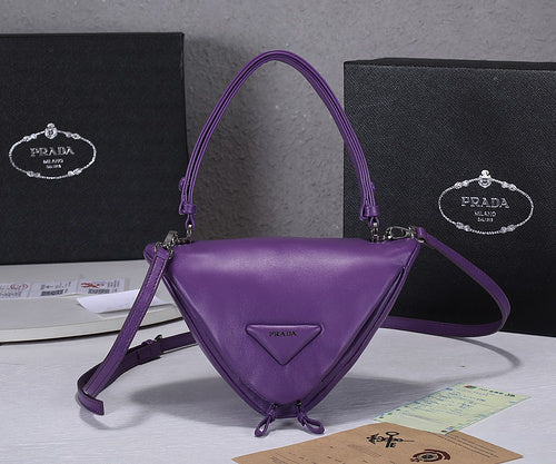 Barnes-Bags - Prada Bags - 793