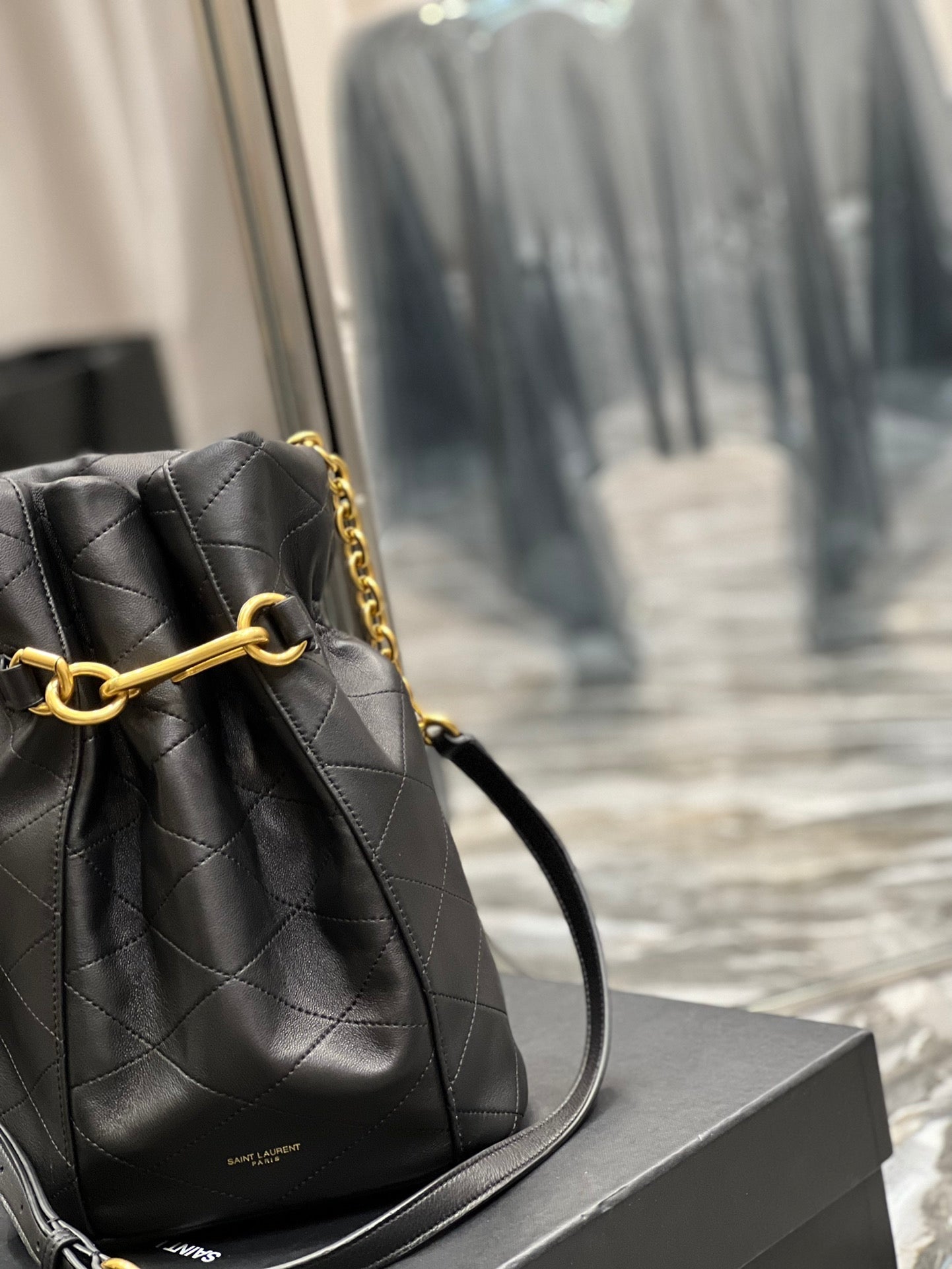 YSSL Le Maillon Bucket Bag Black For Women 10in/27cm YSL 686310AAAJK1000
