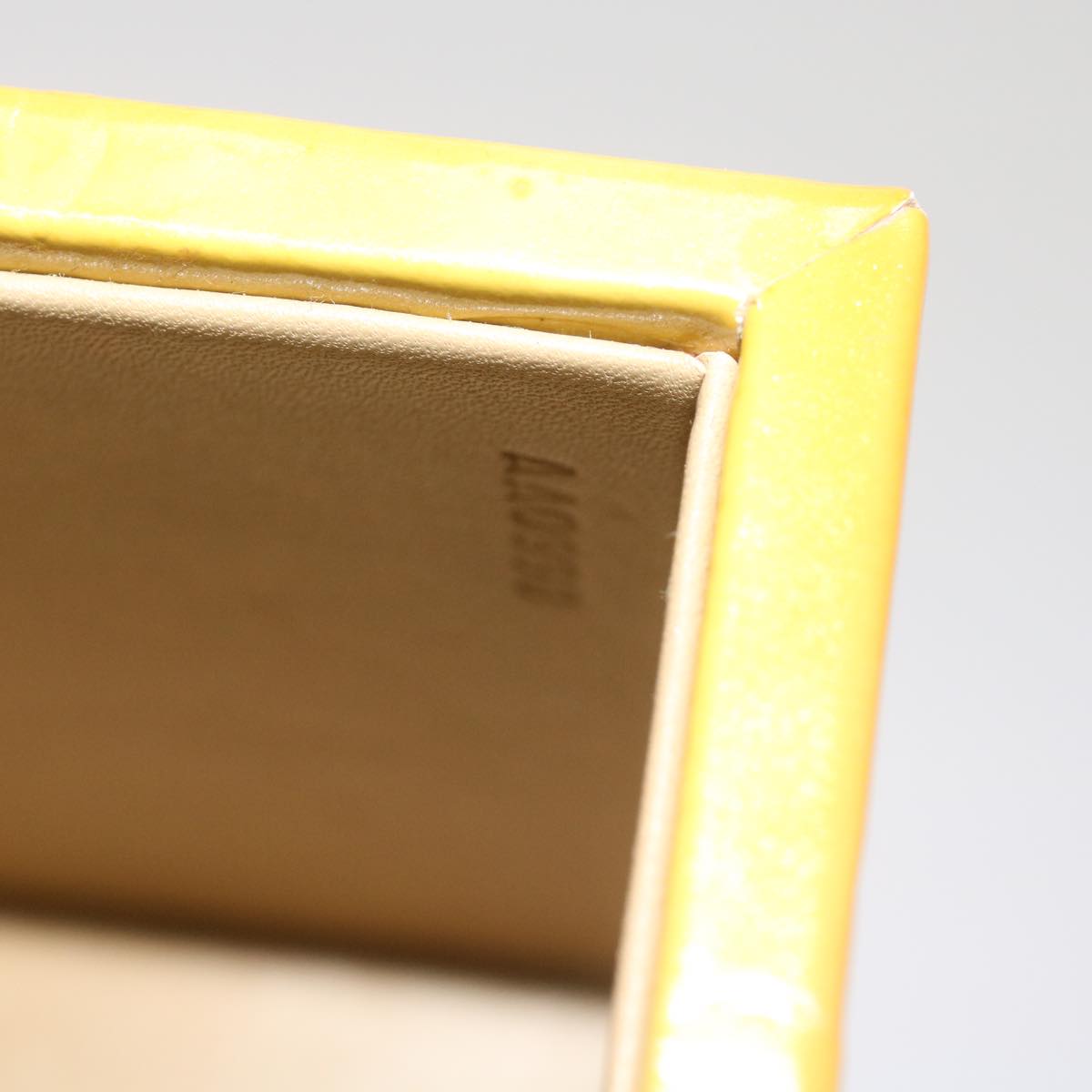 Louis Vuitton Bleecker   Leather Clutch Bag