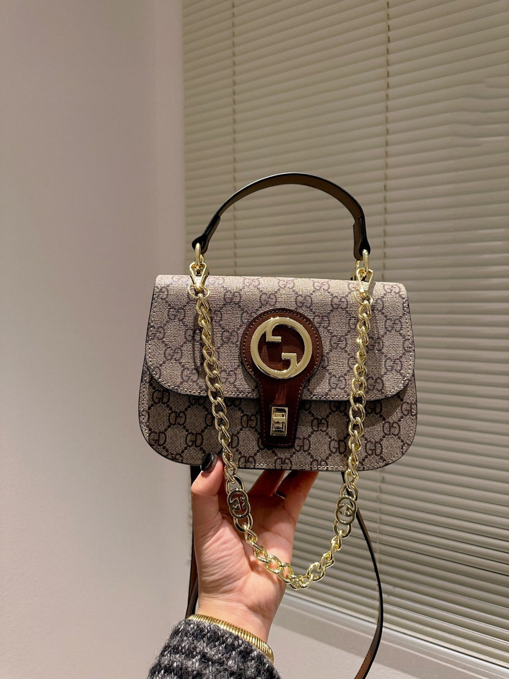 LB - New 1:1 rep  Bags Gucci 526