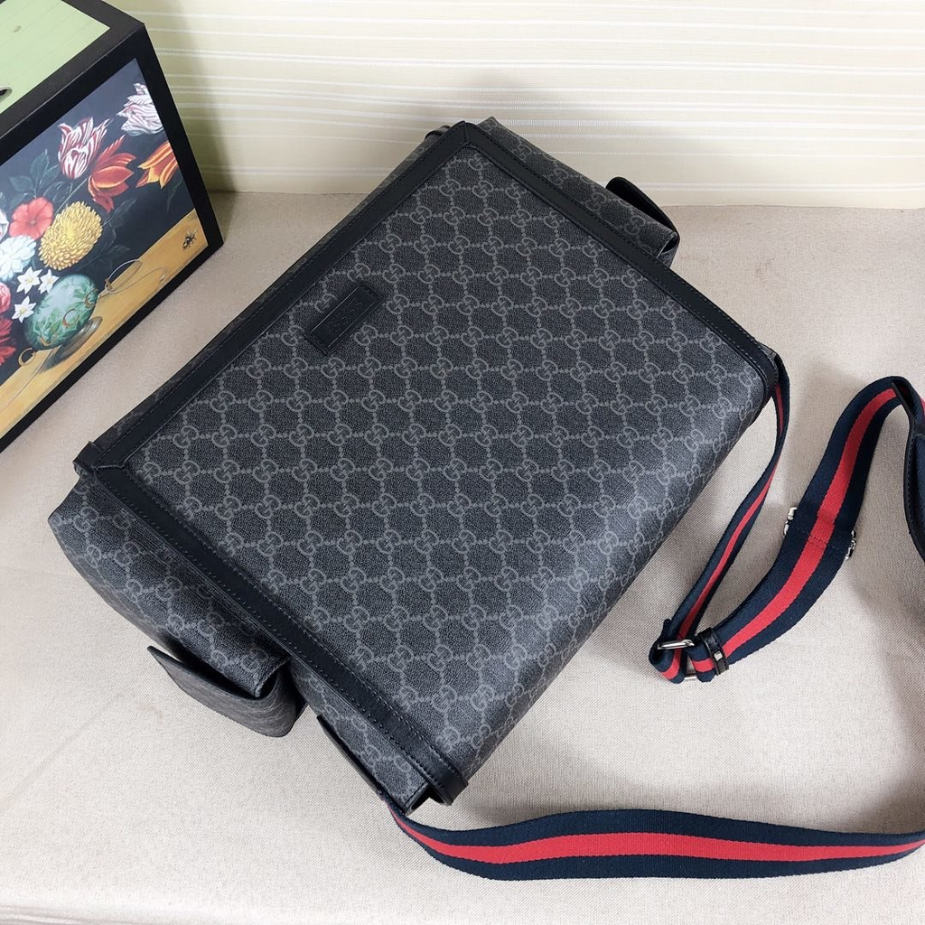 Elite Carryalls
