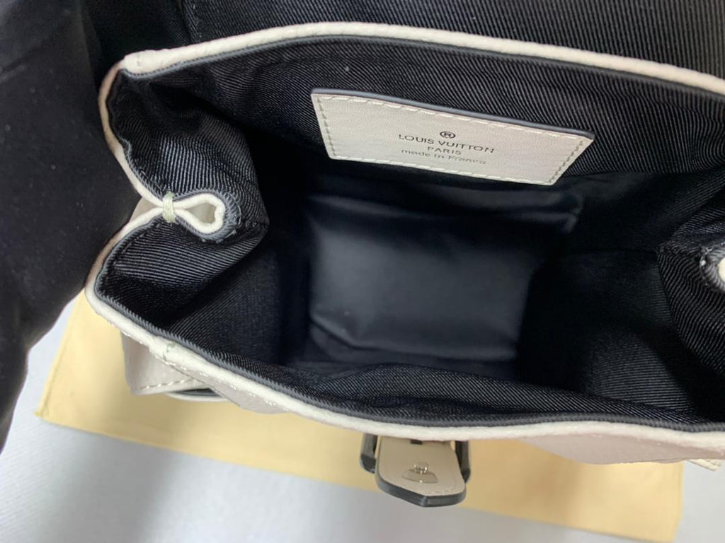 Louis Vuitton Christopher XS Taurillon White For Men, Bags, Shoulder And Crossbody Bags 7.7in/19.5cm Louis Vuitton