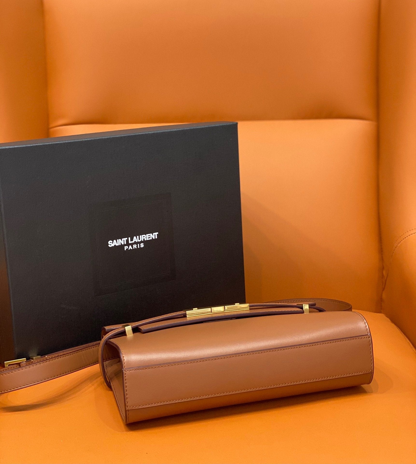 Manhattan Small Shoulder Bag Brown For Women 9.4in/24cm YSL 6756260SXPW6362