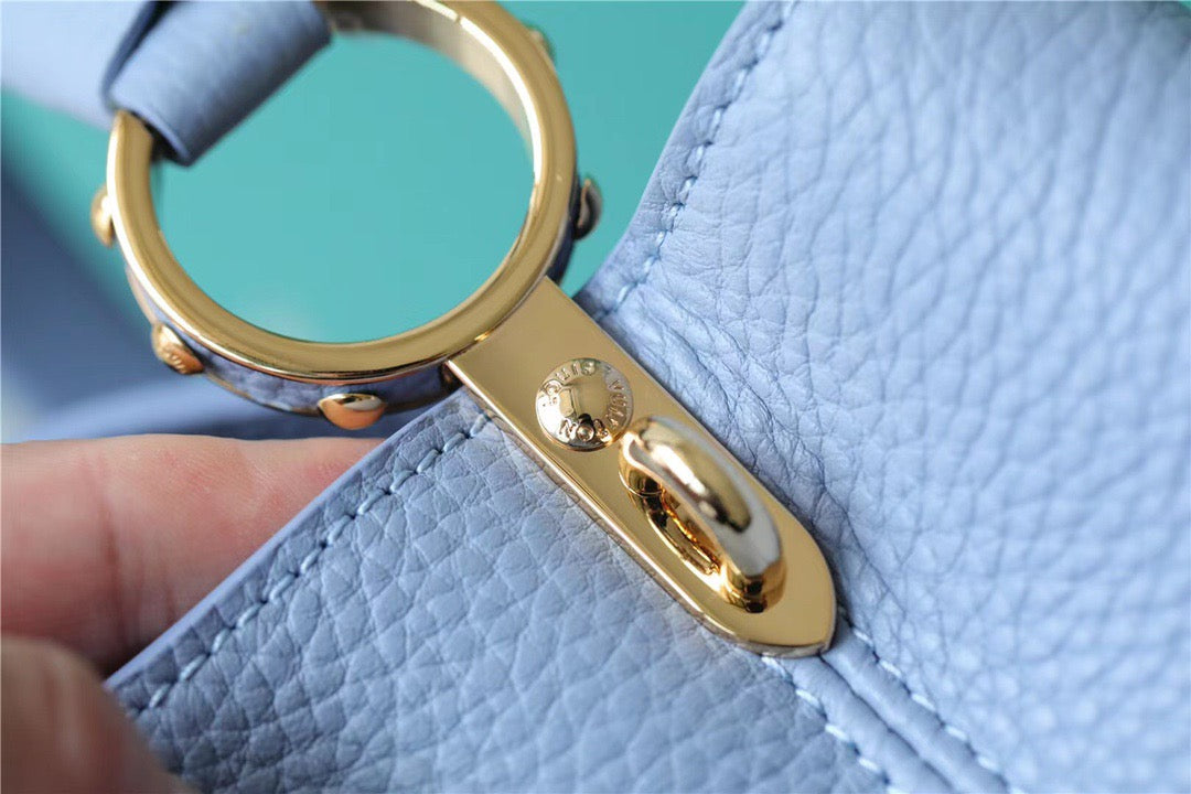 Louis Vuitton Capucines Taurillon Light Blue/ Beige For Women, WomenÃƒÂ¢Ã¢â€šÂ¬Ã¢â€žÂ¢s Bags, Shoulder And Crossbody Bags 10.6in/27cm Louis Vuitton