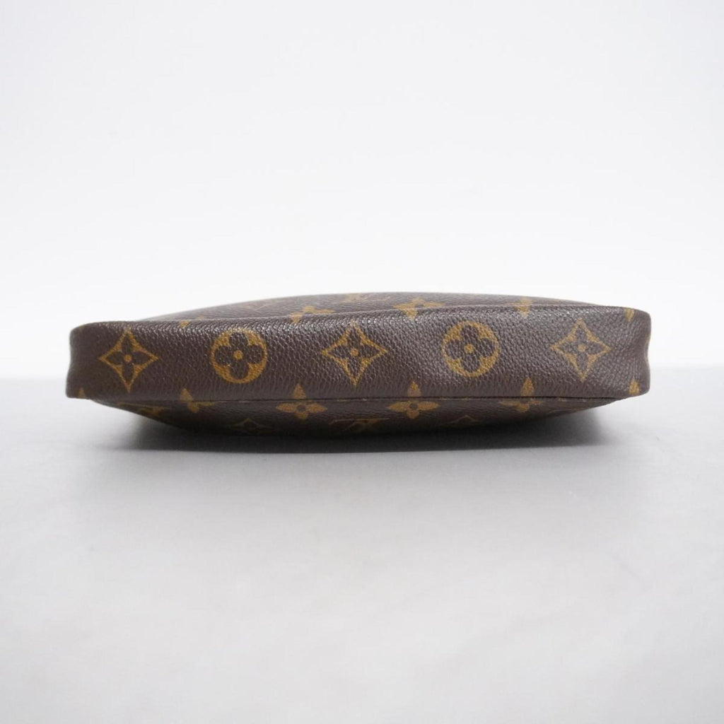 Louis Vuitton Pochette Accessoires  Canvas Clutch Bag