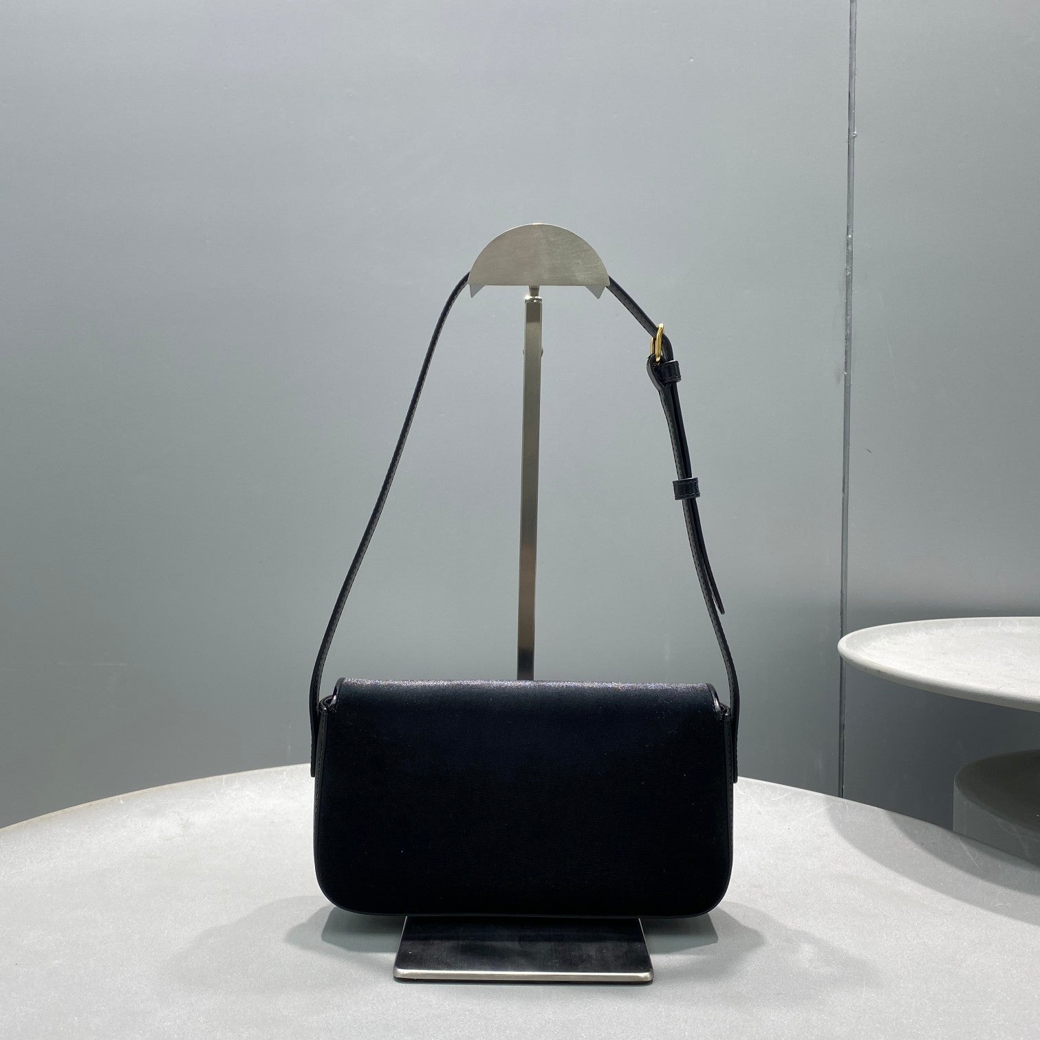 Triomphe Shoulder Bag Black For Women 8in/20cmÃ‚Â 