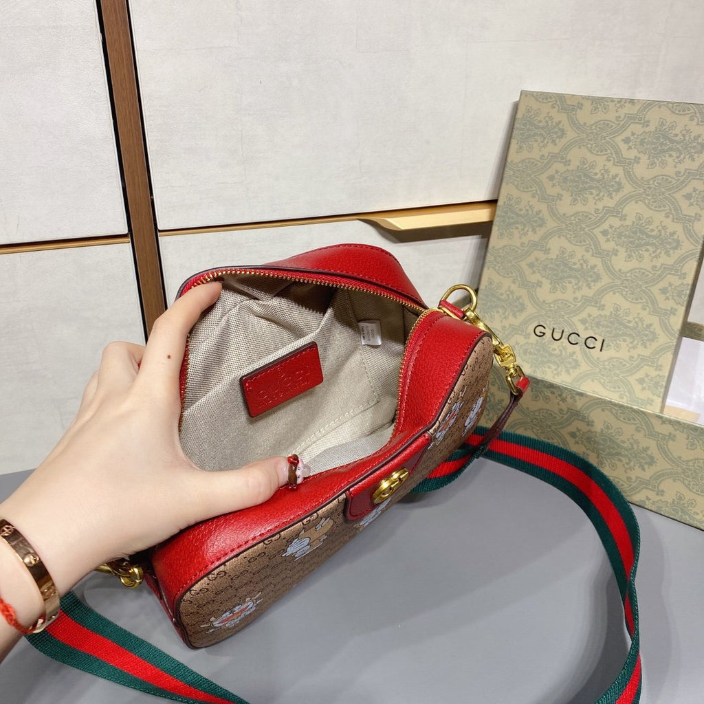 LB - New 1:1 rep  Bags Gucci 240