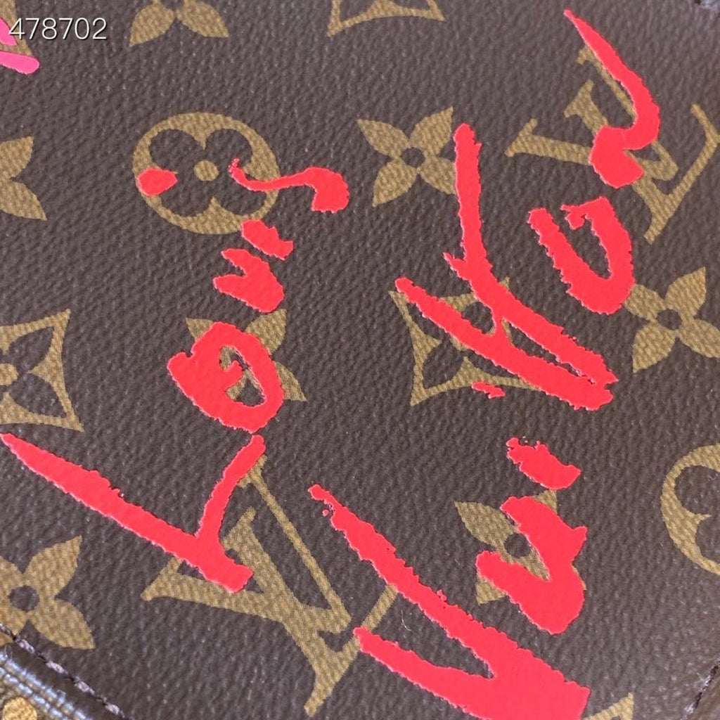 Louis Vuitton Petit Sac Plat Fall In Love Monogram Canvas For Women, WoBags, Shoulder And Crossbody Bags 6.7in/17cm Louis Vuitton M80839