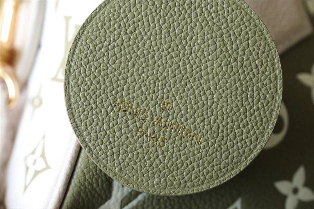 Louis Vuitton Speedy Bandouliere 20 PM Monogram Empreinte Khaki Green / Beige / CreamFor Women,  Shoulder And Crossbody Bags 20.5cm/8.1in Louis Vuitton M46118