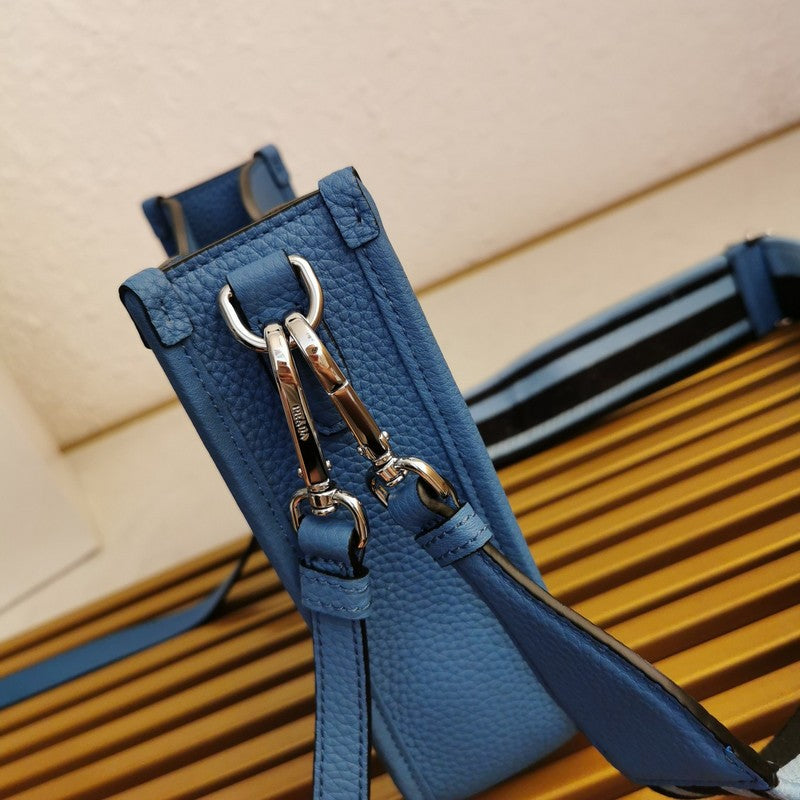 Prada Shoulders Bags - 009