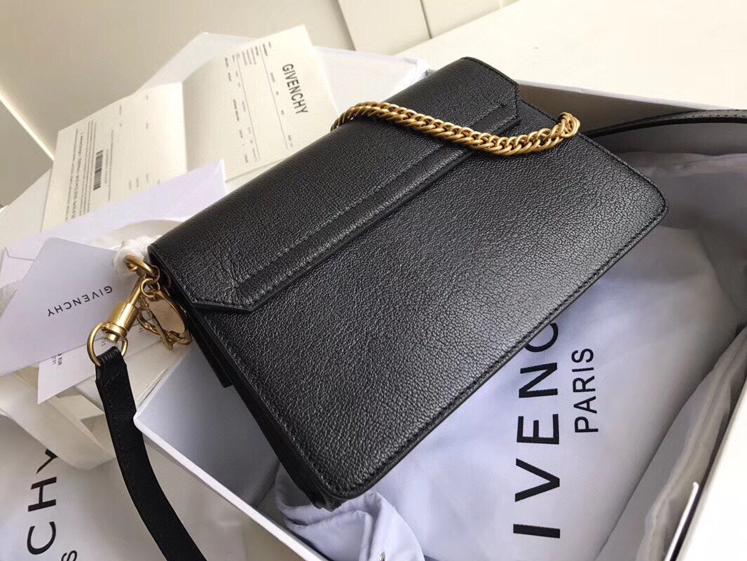 gv GV3 Bag Black For Women, Handbags, Shoulder Bags 11.4in/29cm GVC