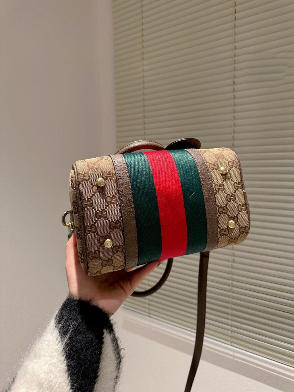 LB - New 1:1 rep  Bags Gucci 523