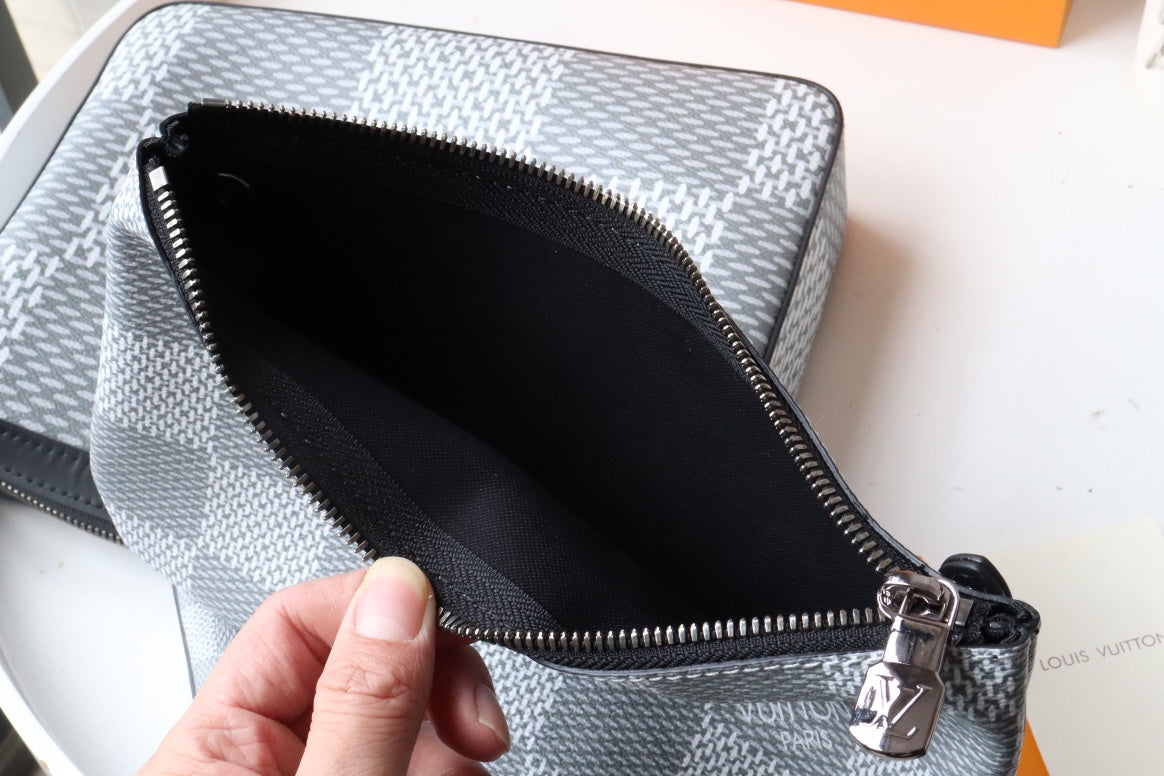 Louis Vuitton Trio Messenger Monogram Eclipse Monogram/ Eclipse Reverse For Men, Bags, Shoulder And Crossbody Bags 9.8in/25cm Louis Vuitton M69443